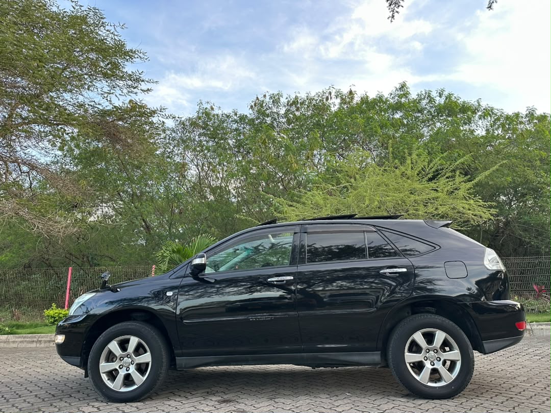 TOYOTA HARRIE thumbnail 3